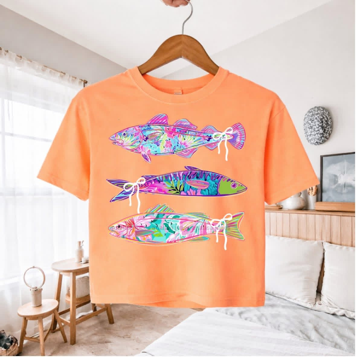Three Fishy Bows Short Sleeve/Comfort Color/1717
