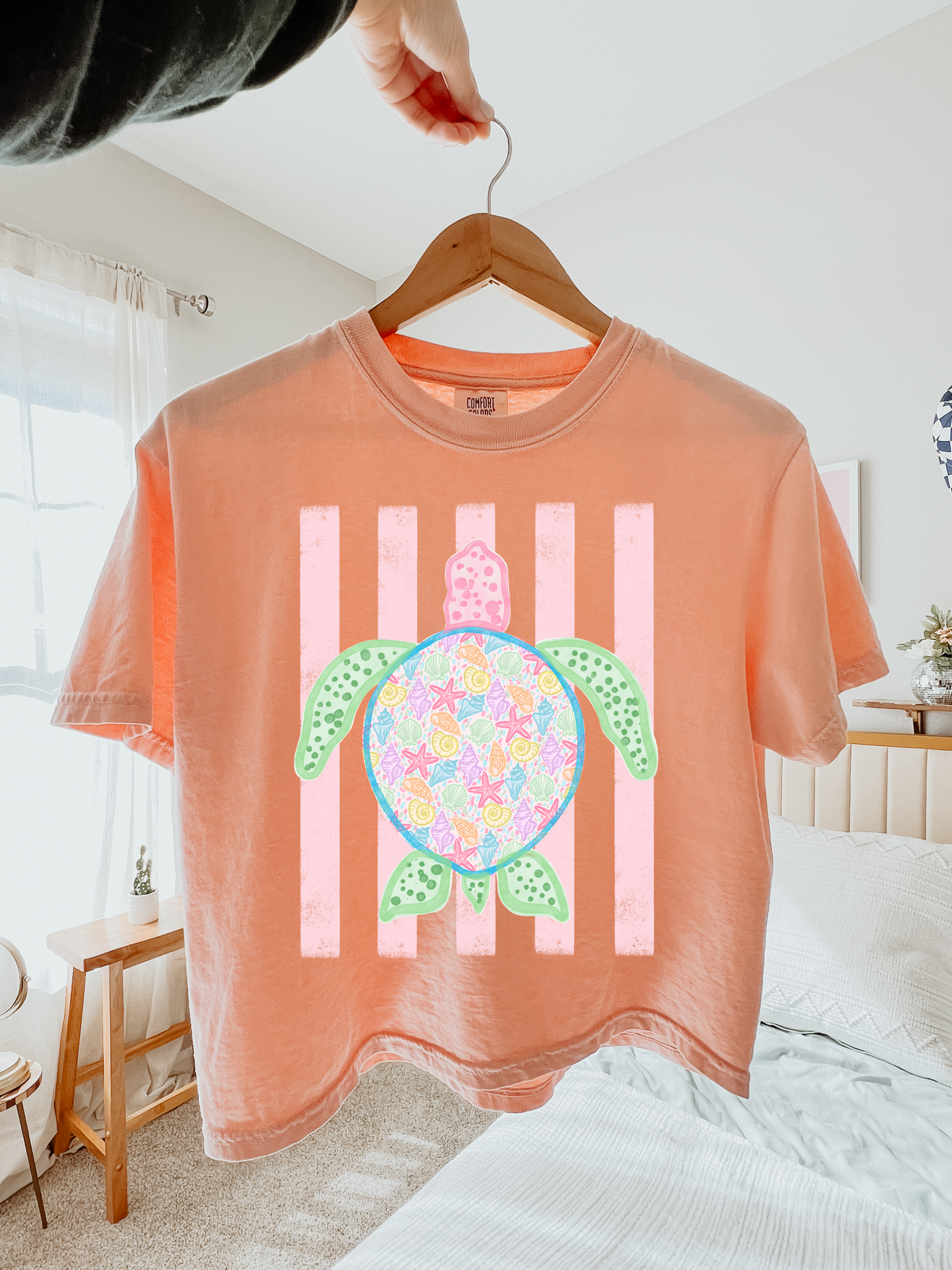 Turtle & Stripes Short Sleeve/Comfort Color 3023CL BOXY/CROP
